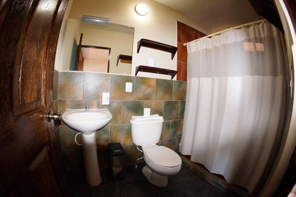 Ast Surf Hotel La Libertad Pokoj fotografie